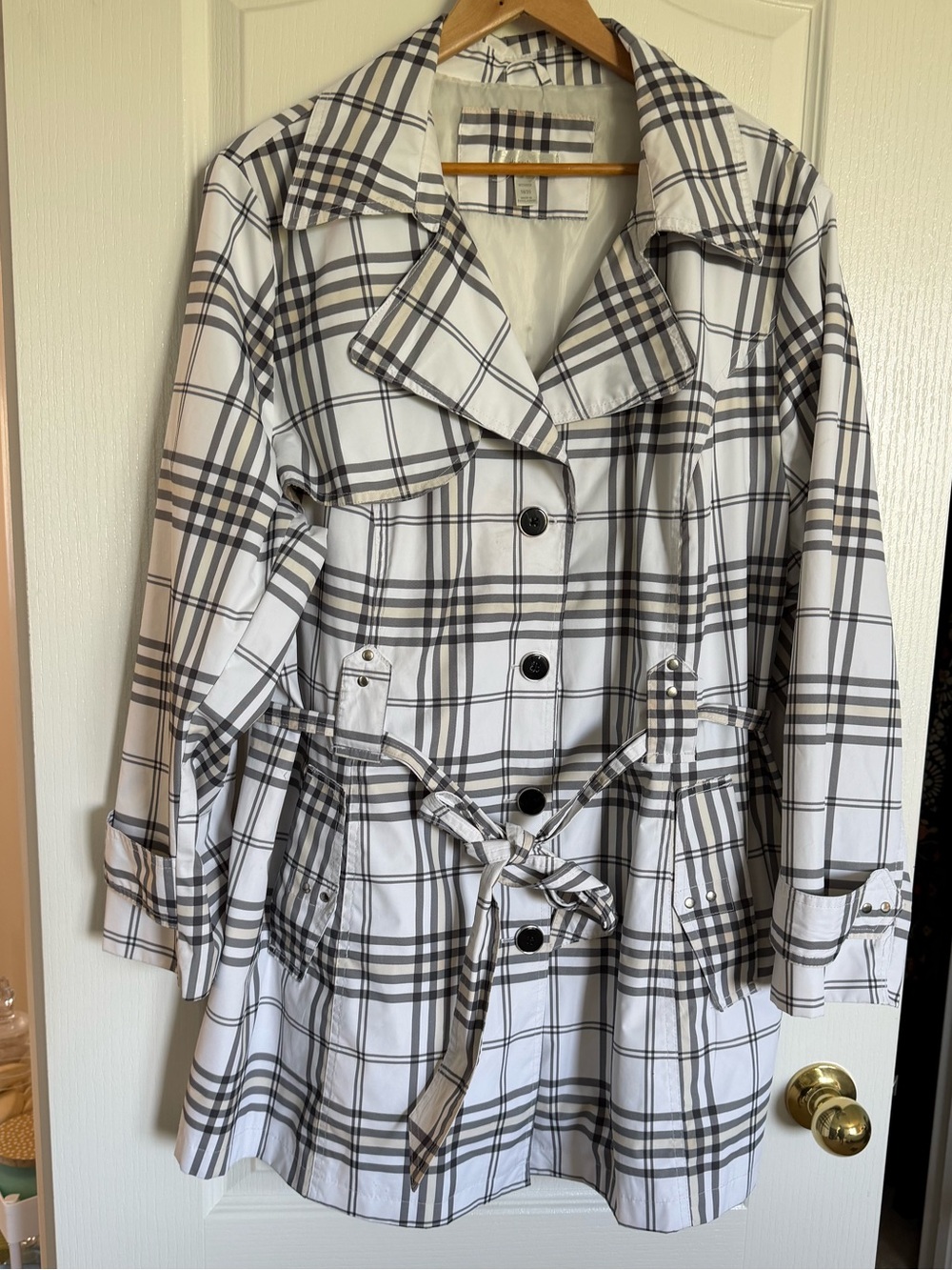 dressbarn White, Cream and Black Plaid Trench Coat